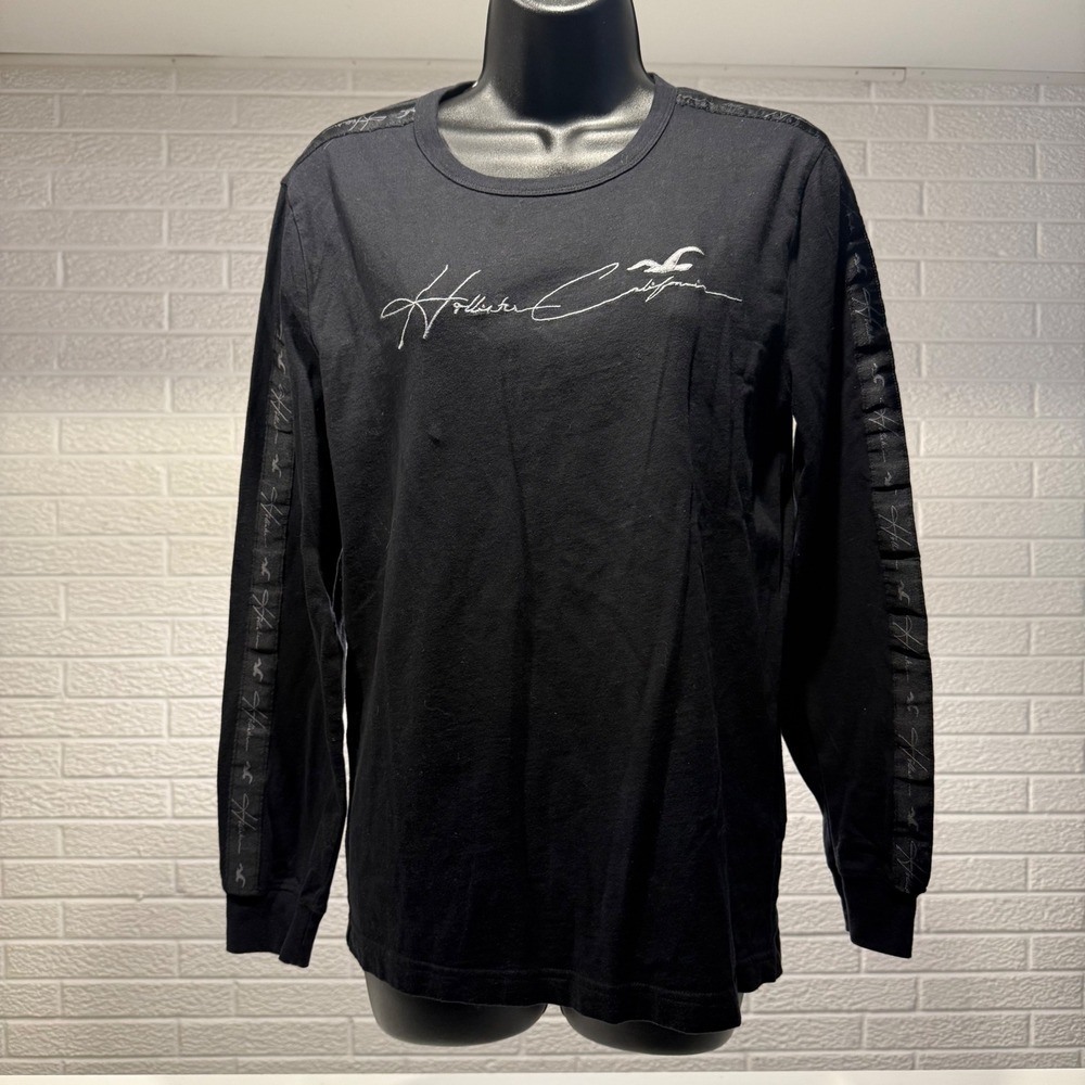 Hollister California Women's Long Sleeve Black Graphic T‎ Shirt XS